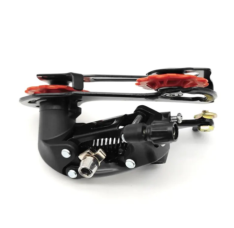Vad är huvudfunktionen för en cykel bakre derailleur?